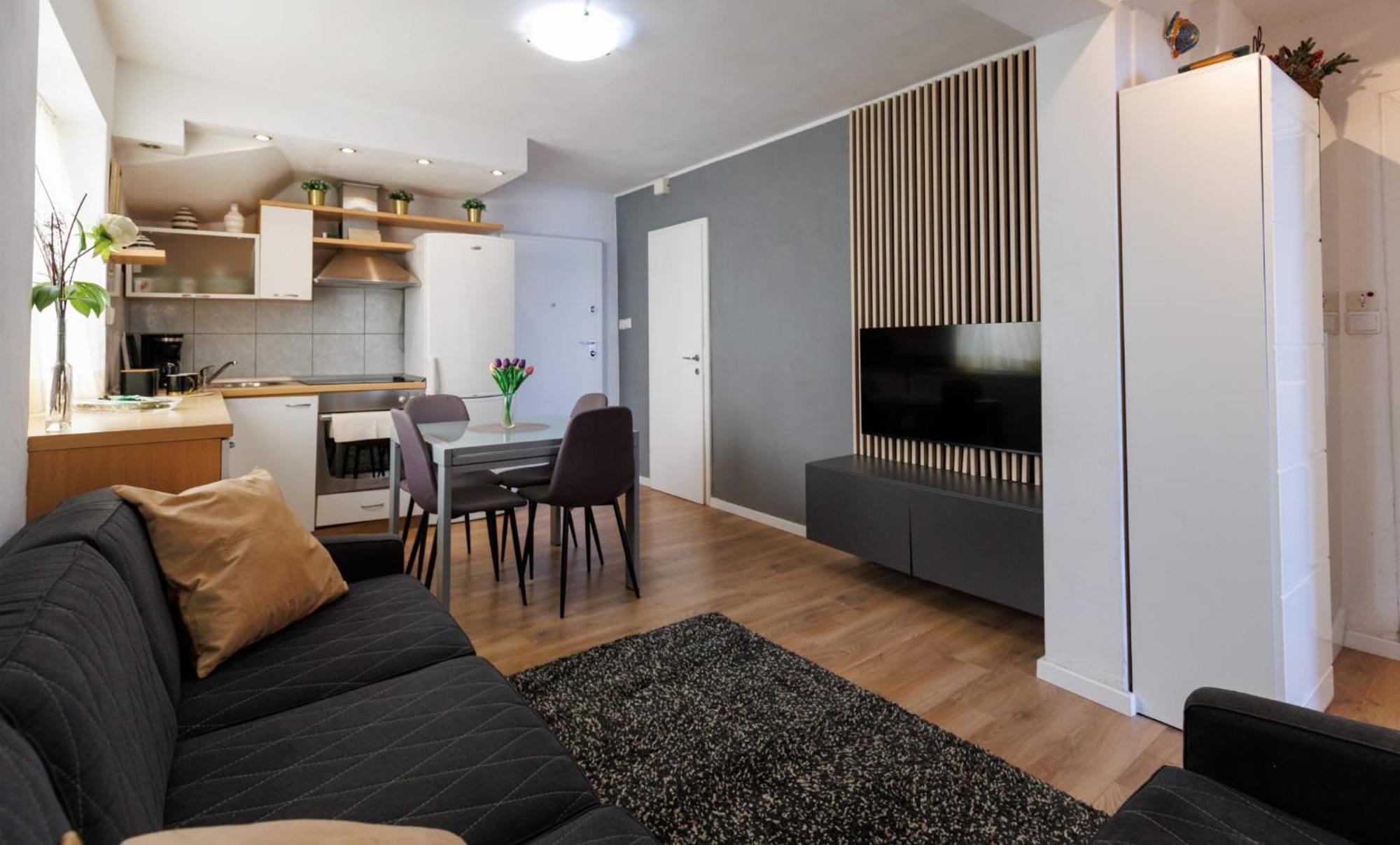 Apartment Banjo Polo Split Buitenkant foto